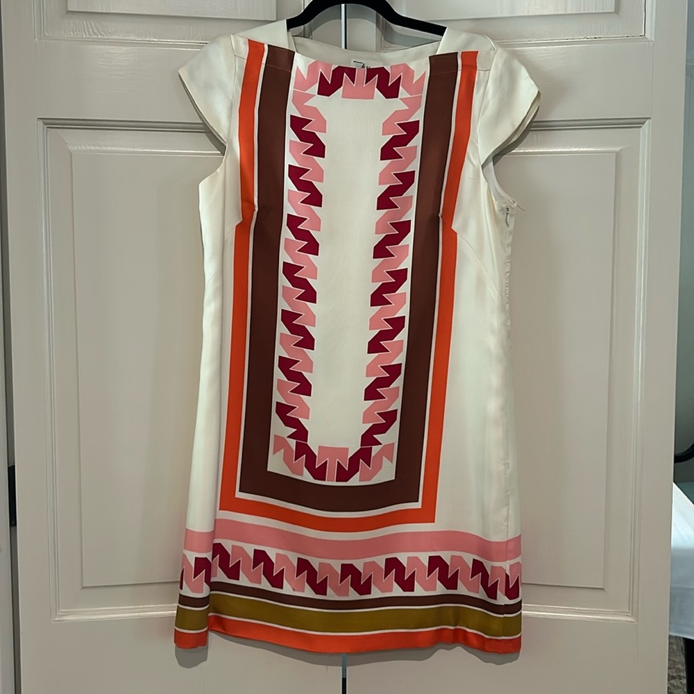 Beautiful 100% silk Milly dress